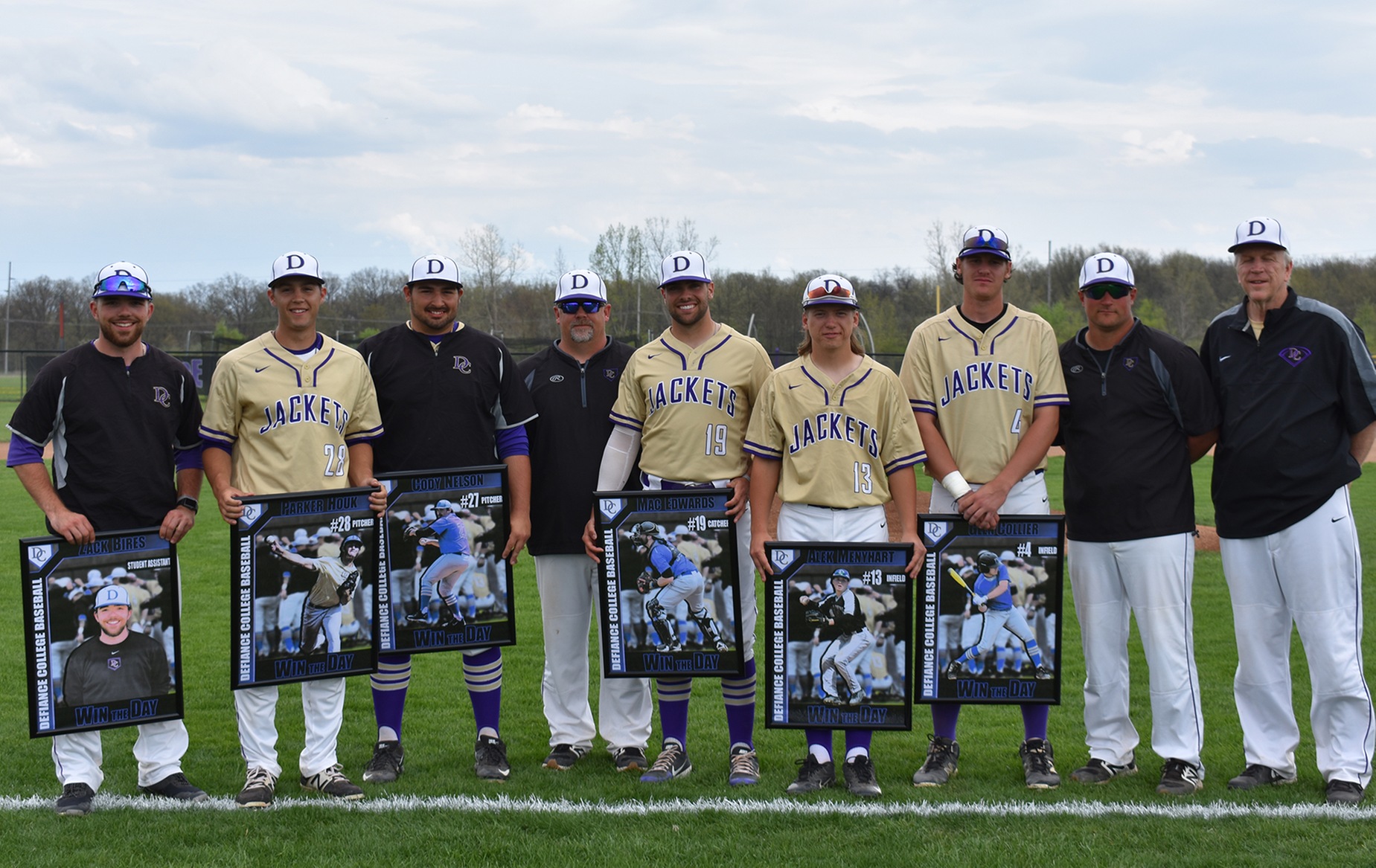 Yellow Jackets Fall to Nationally Ranked Franklin on Senior Day