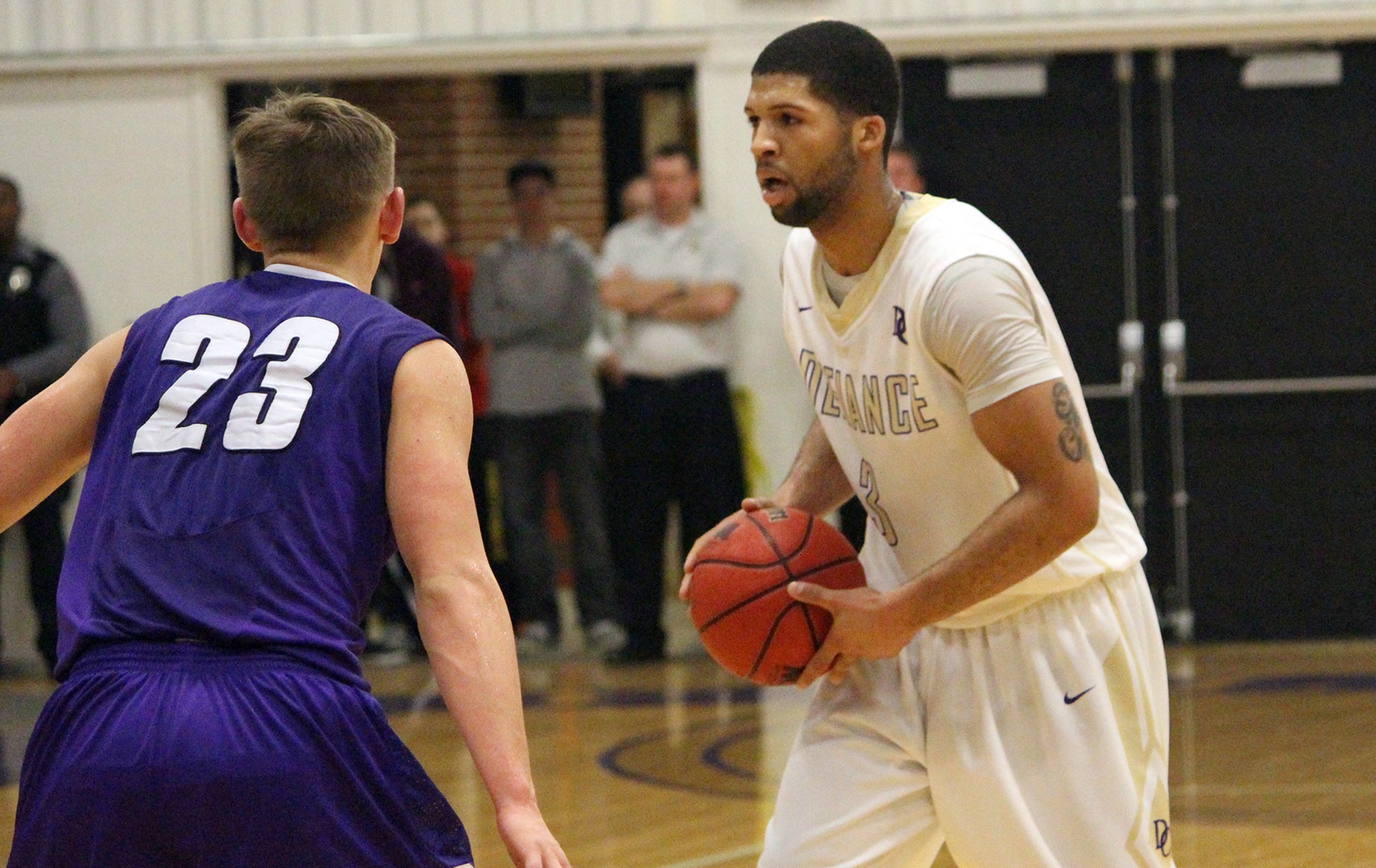 Yellow Jackets cruise to 55-42 victory over rival Bluffton
