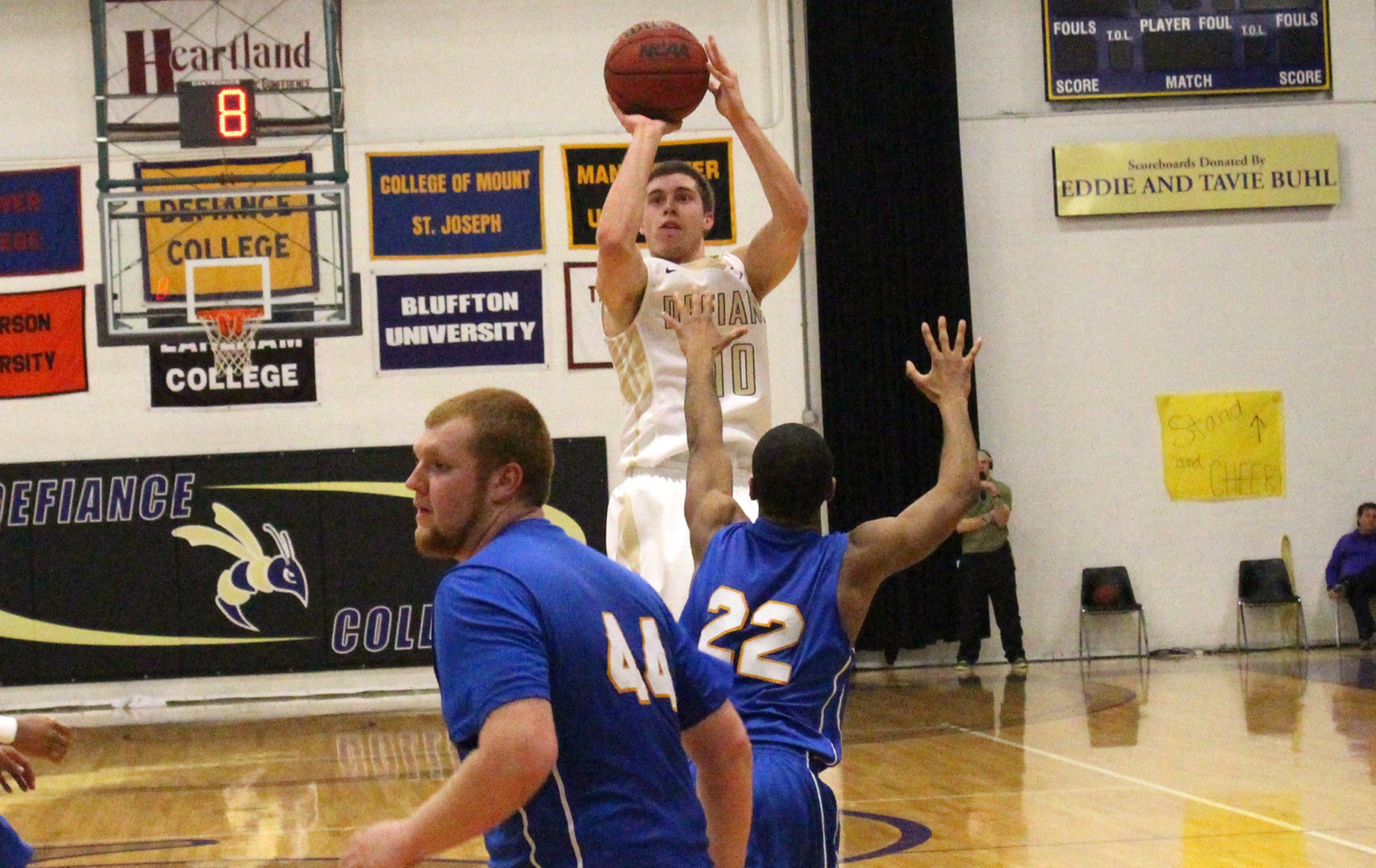 Career night from Schomaeker pushes DC to victory over MSJ