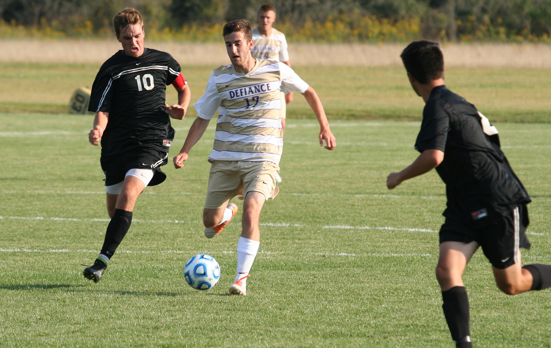 Yellow Jackets Defeat the Spartans, 3-1