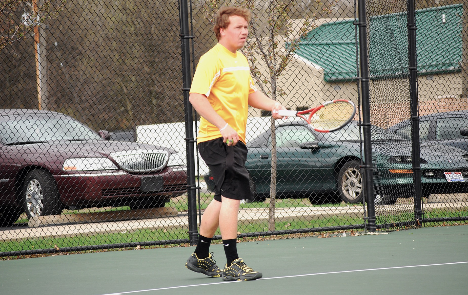 Men’s Tennis Blanks Manchester in HCAC Action