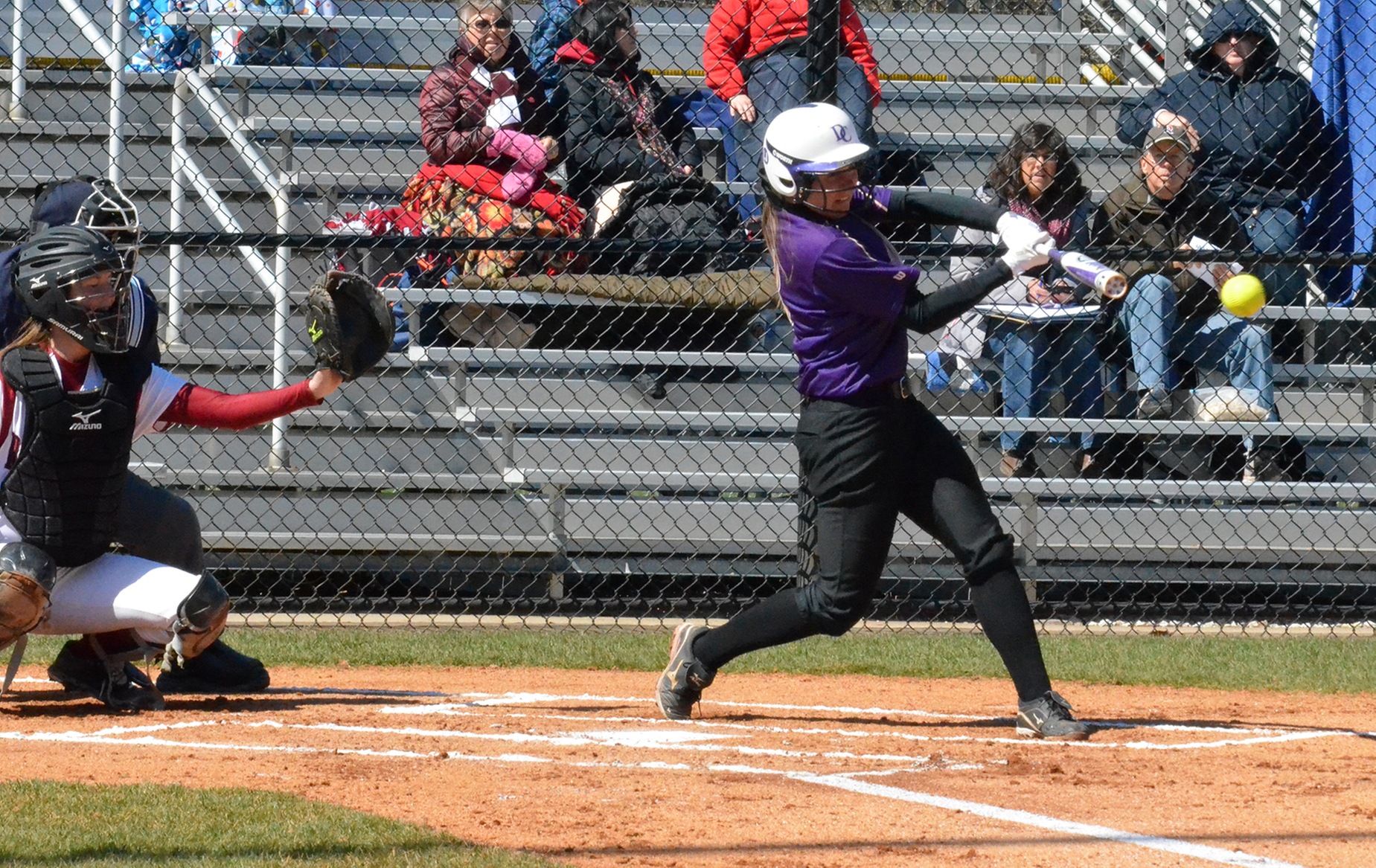 Softball Loses Doubleheader Against Saint Mary's (Ind.)