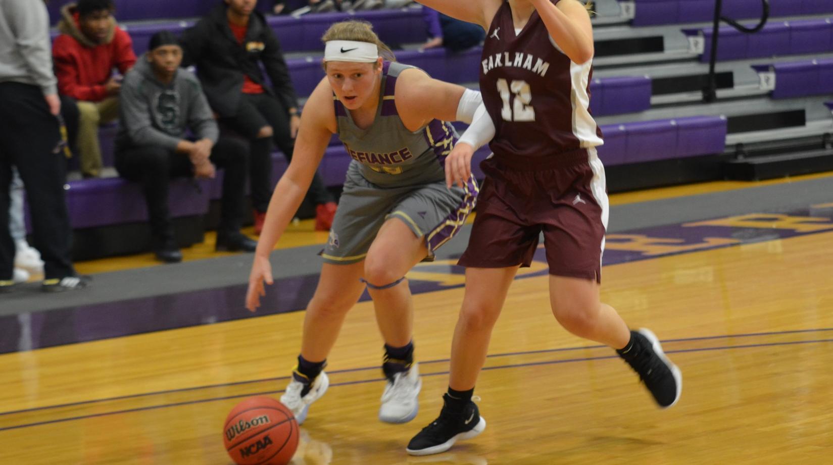 Strong second half propels women's basketball to HCAC victory