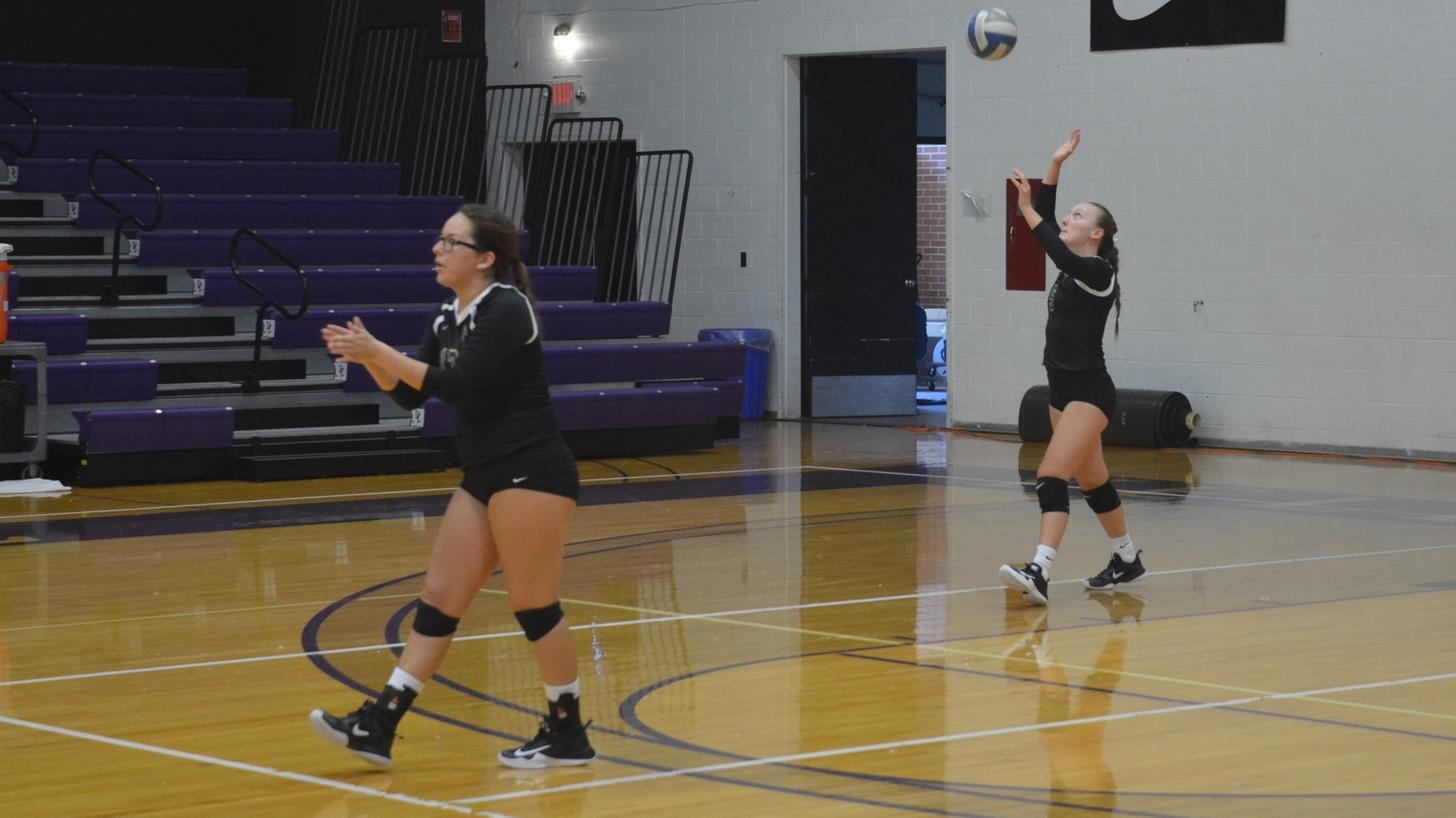 Defiance Volleyball Spikes Mt. Saint Joseph to Remain Perfect in the HCAC