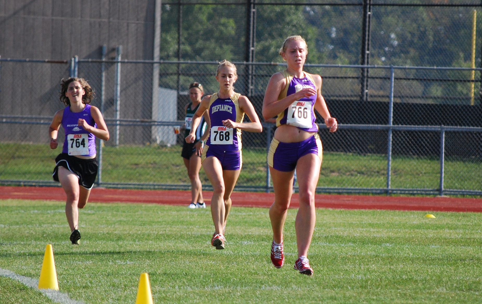 Women Place 14th at the 19th-Annual Friendship Invitational