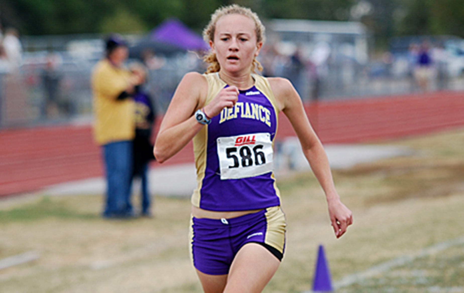 Stryffeler Leads Women’s Cross Country at DC Duals