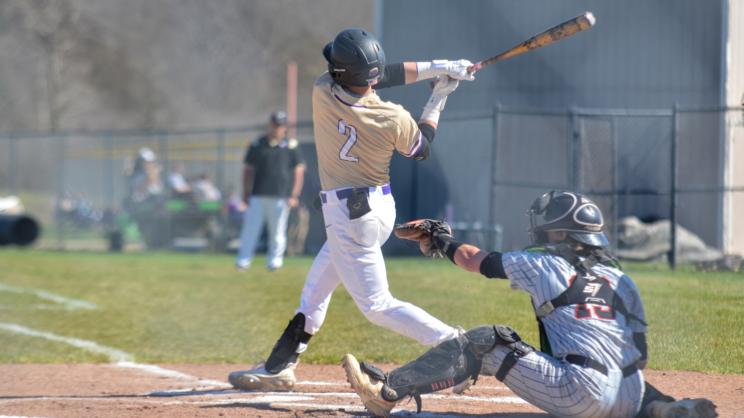 Yellow Jackets dropped in series opener at Anderson