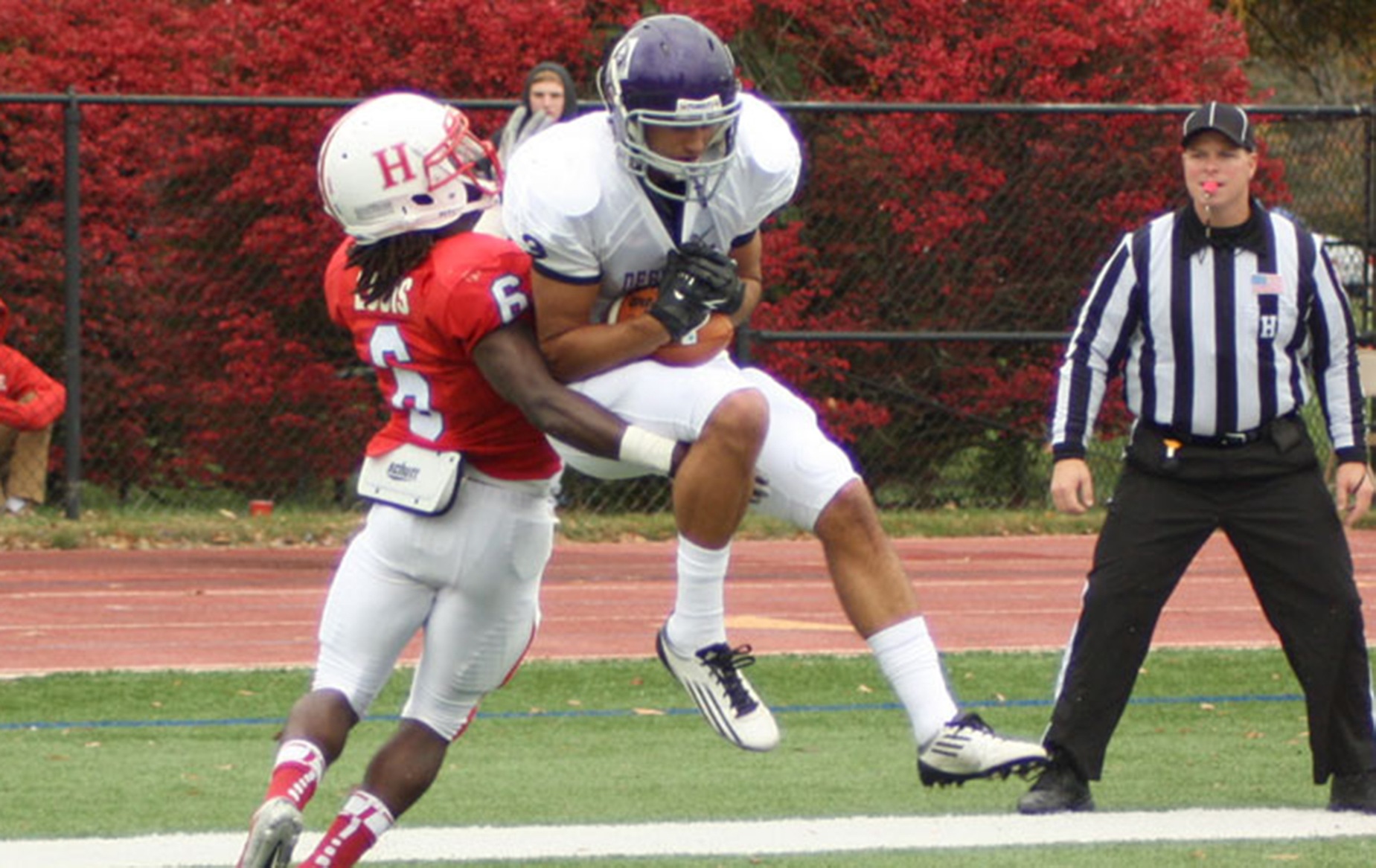 Jackets Falter Against HCAC's Top Passing Attack