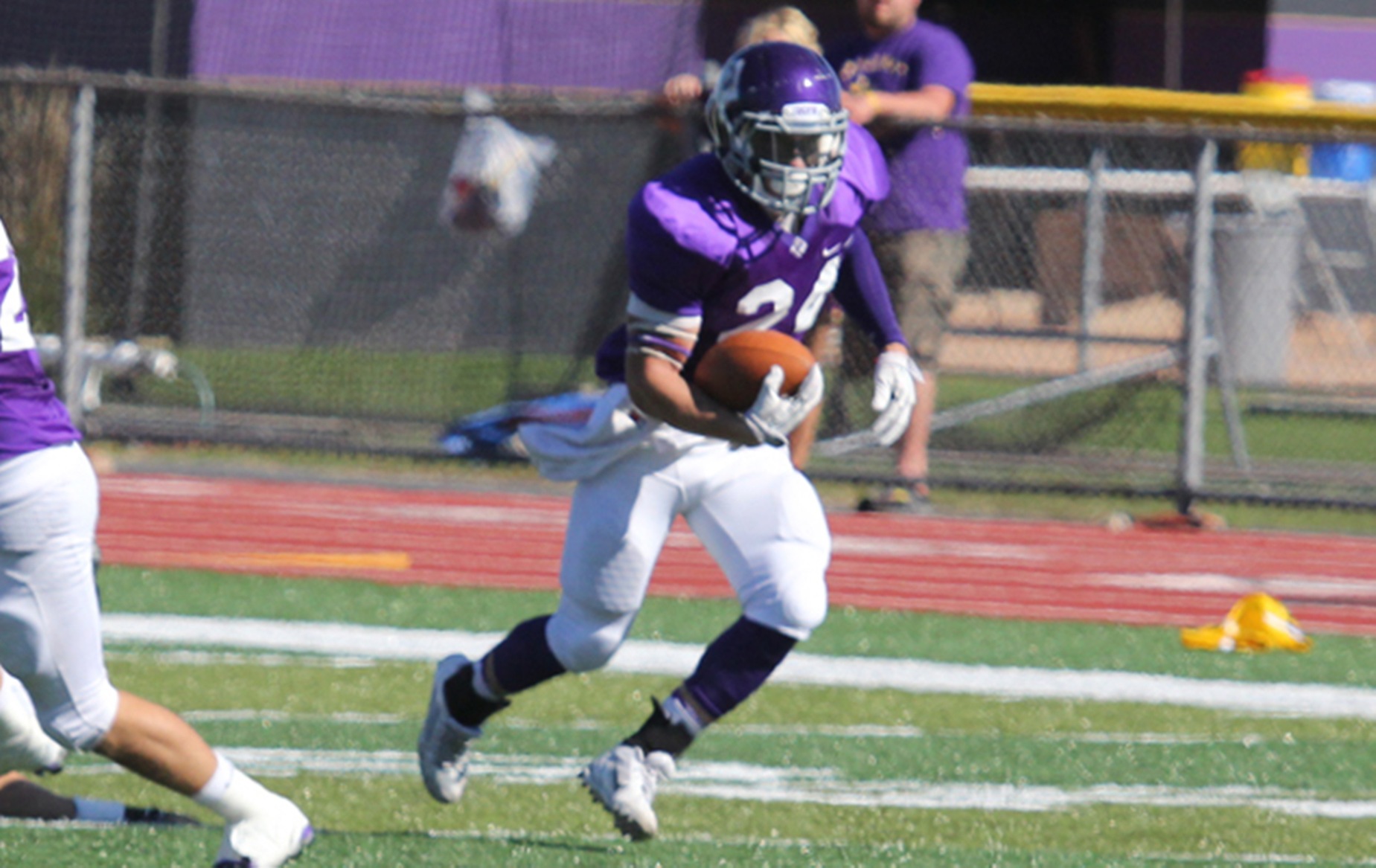 Sierra Leads List of 11 Yellow Jackets Named to All-HCAC Teams