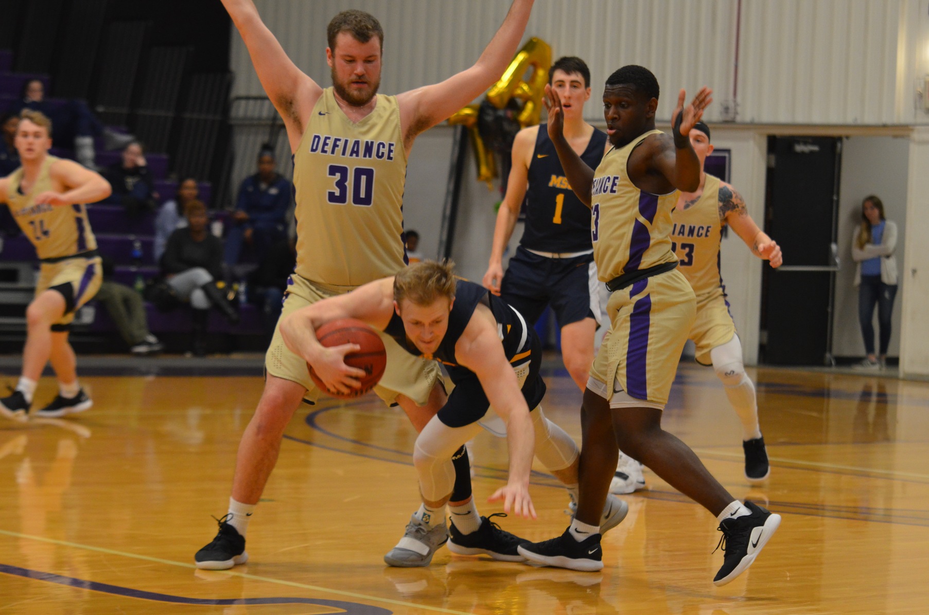 Yellow Jackets Downed by Sharp Shooting Lions