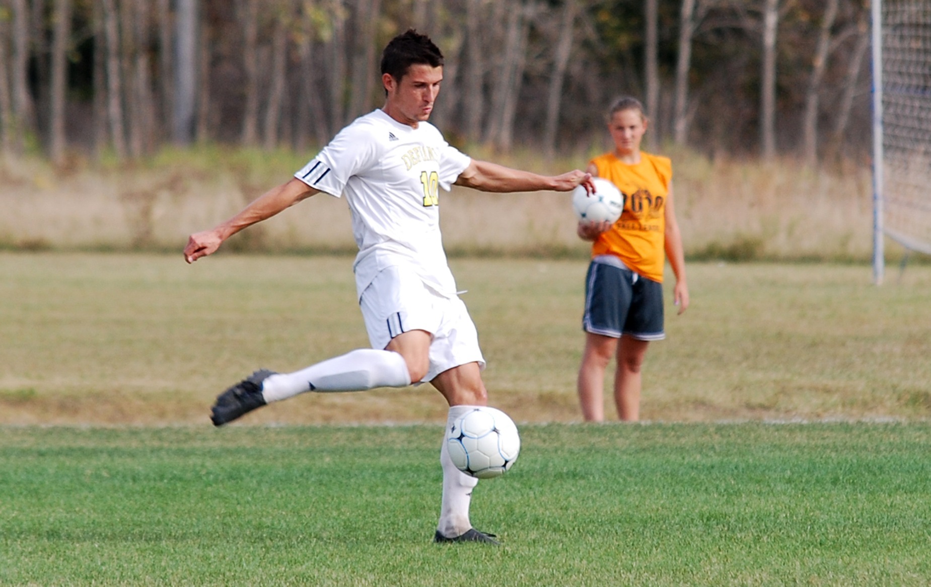 Men’s Soccer Beats Hanover, 3-1, in First Conference Victory