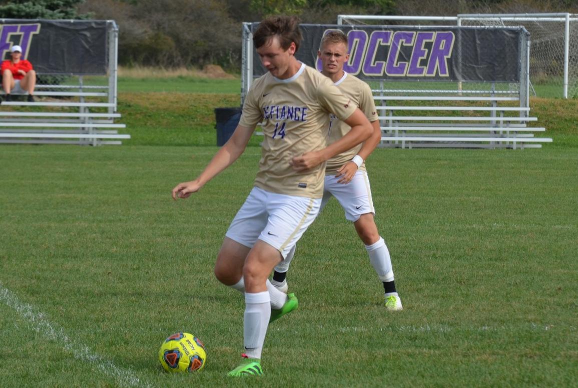Early Goal Leads to Yellow Jacket Loss at Earlham