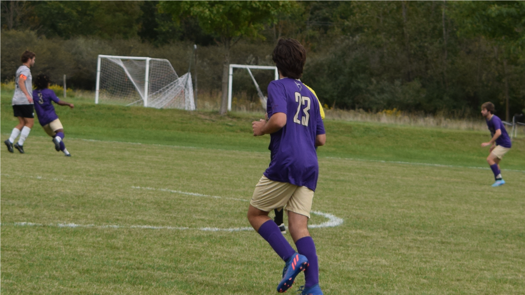 Men's Soccer couldn't capitalize in 1-0 loss to Hanover