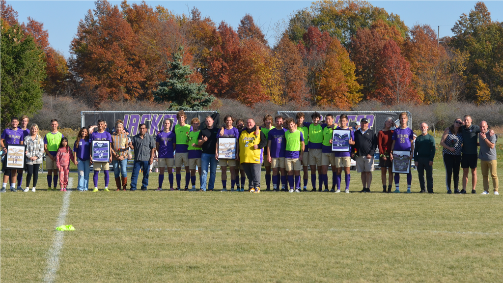 Stiner leads Men's Soccer to thrilling victory on Senior Day