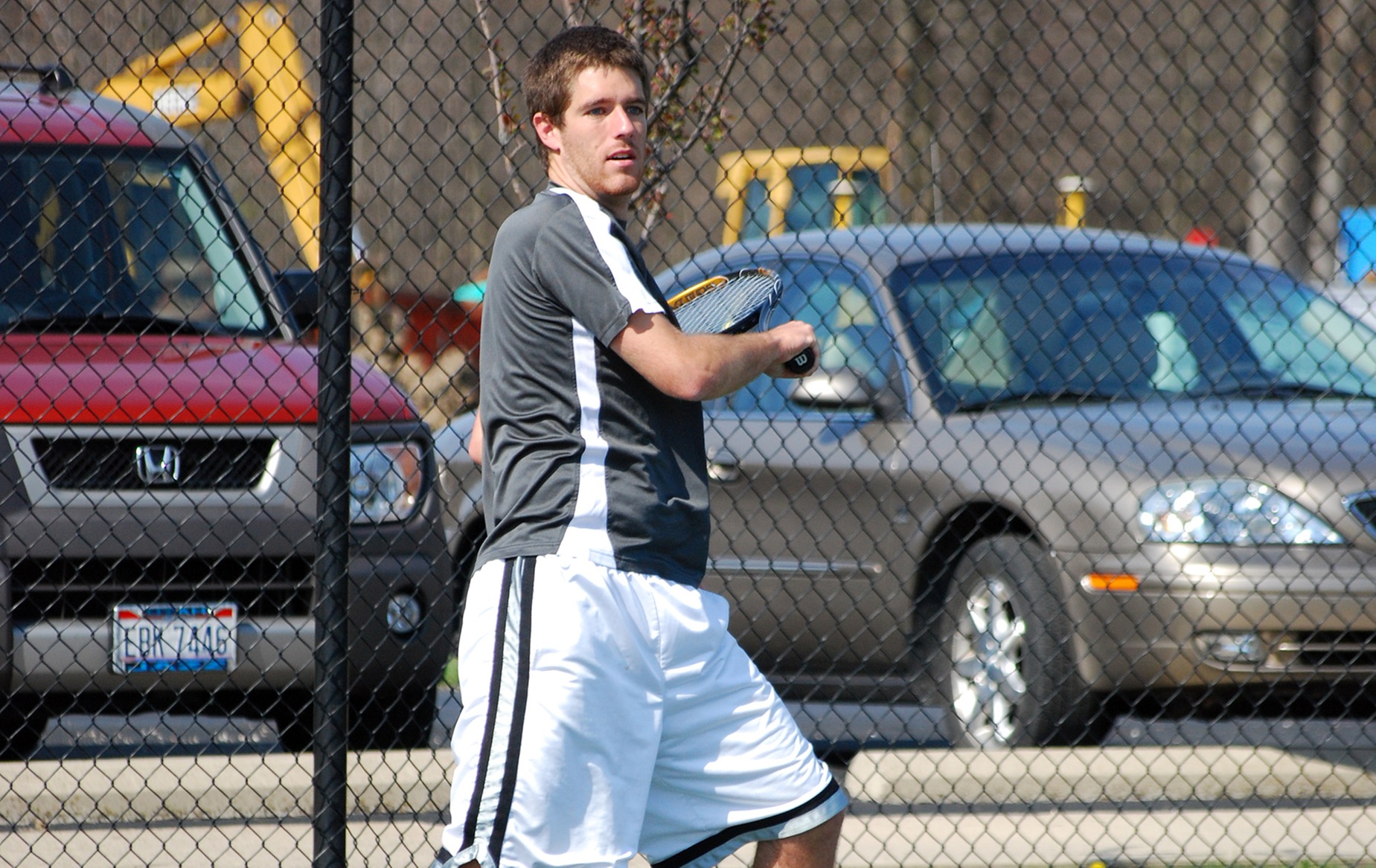 Ault Nets HCAC Weekly Honor for Men's Tennis