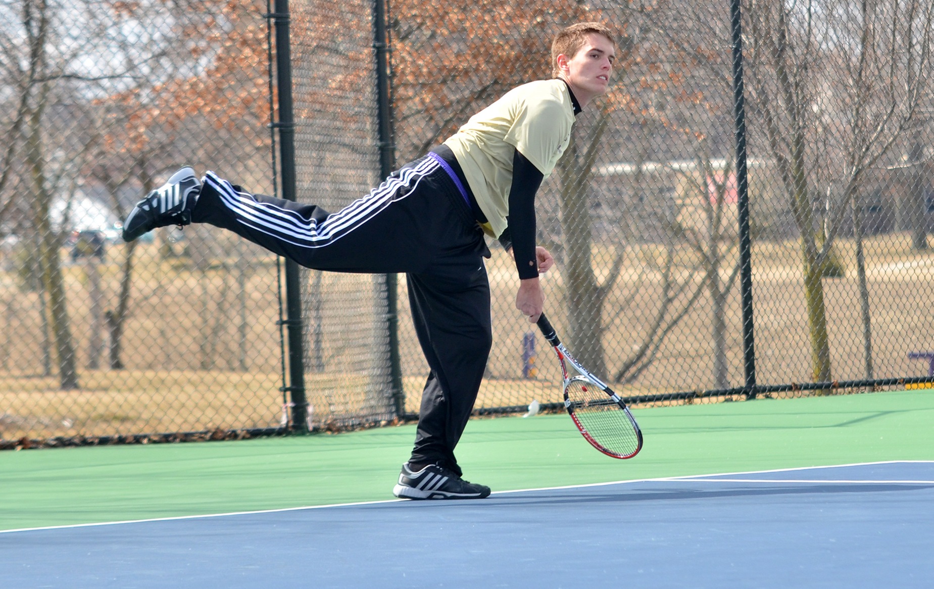 Yellow Jacket Tennis Bests Bethel by Score of 6-3