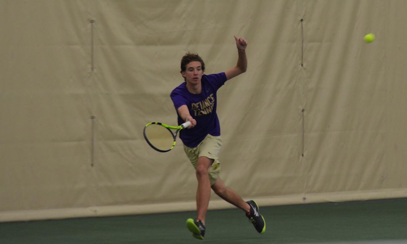 Men's Tennis Topped by Manchester