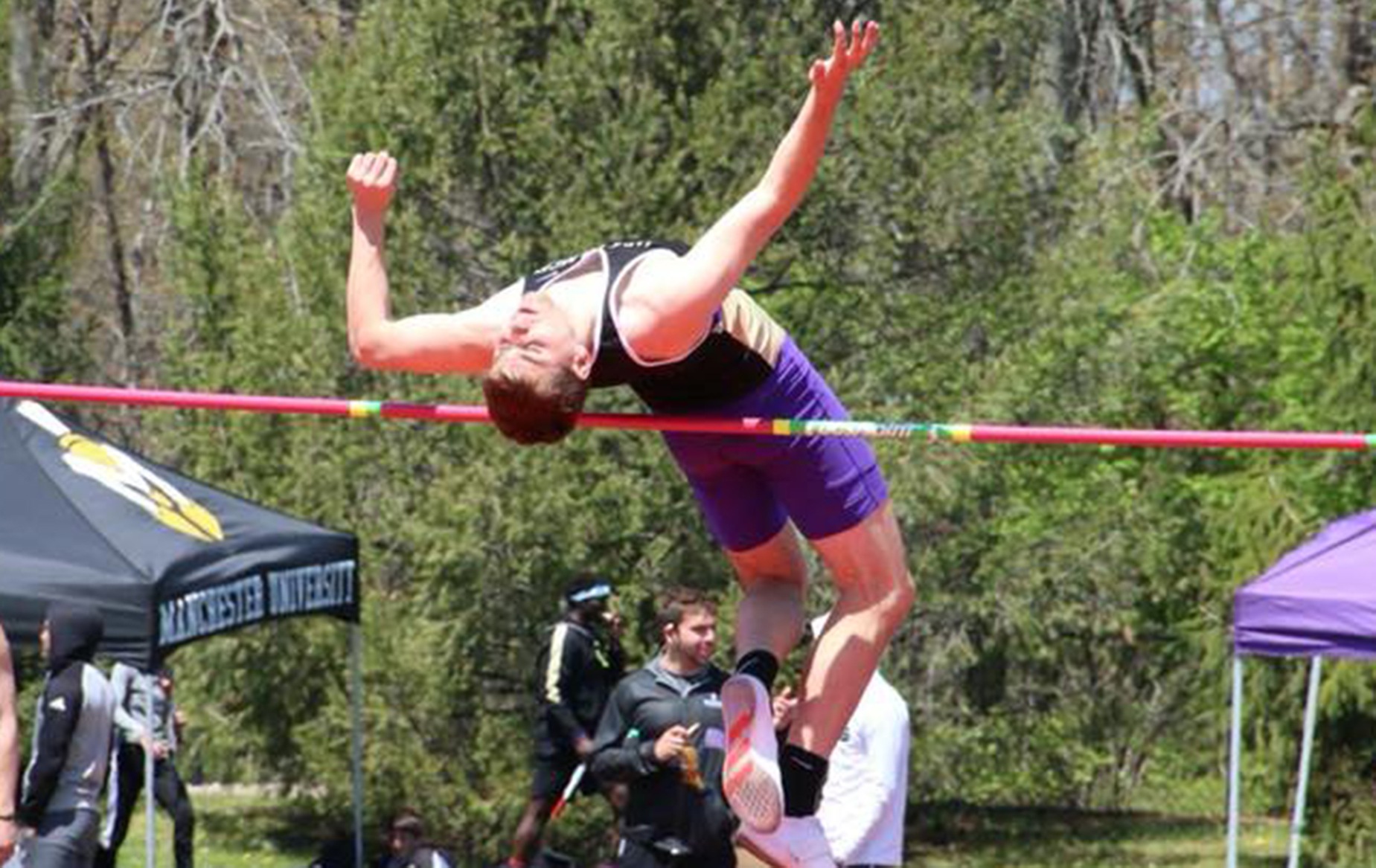 Men's Track Competes at Baldwin Wallace