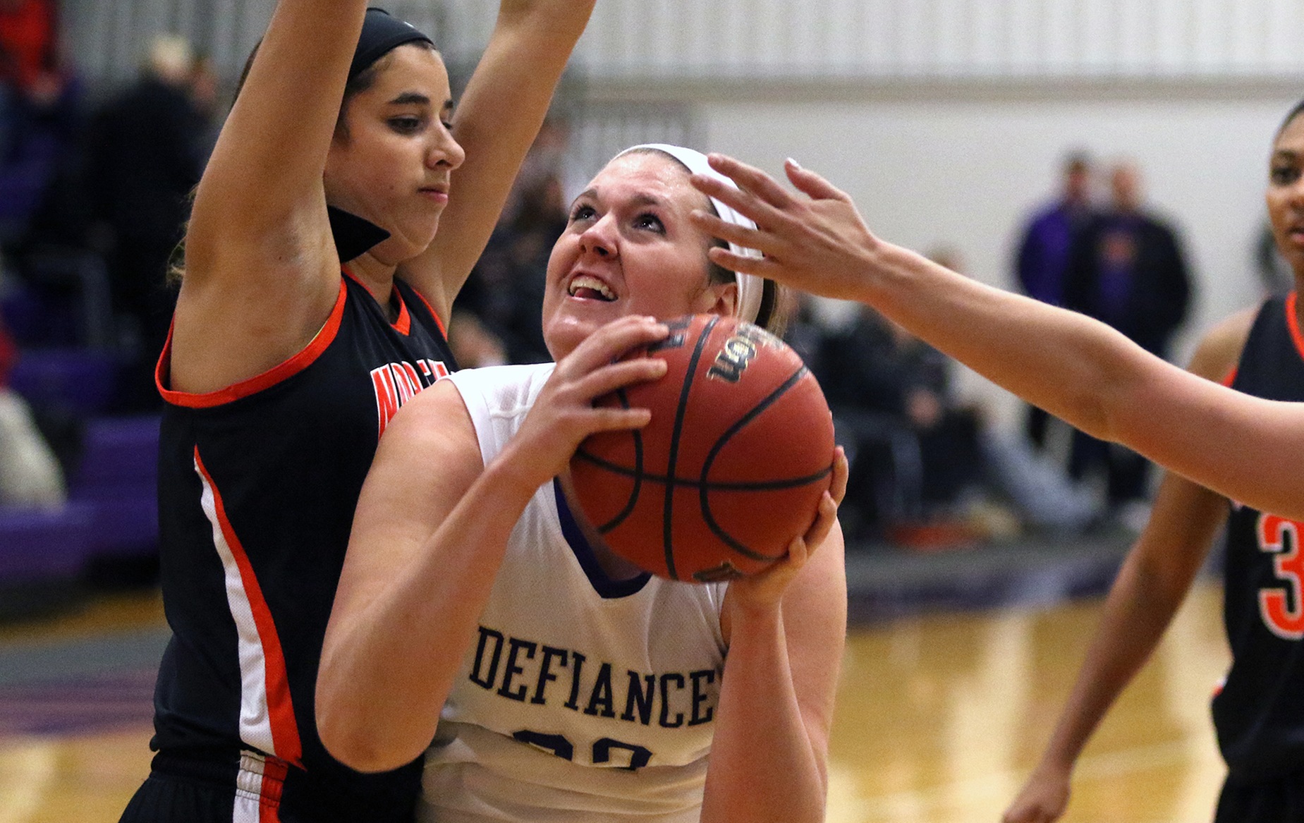 Defiance Rallies to Knock Off Bluffton in Double Overtime