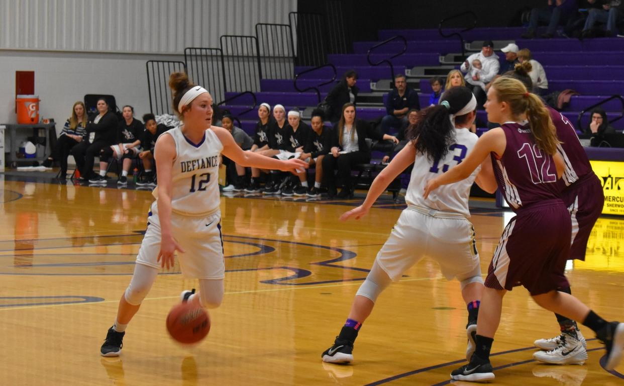 Women's Basketball Drops Contest with Rose-Hulman