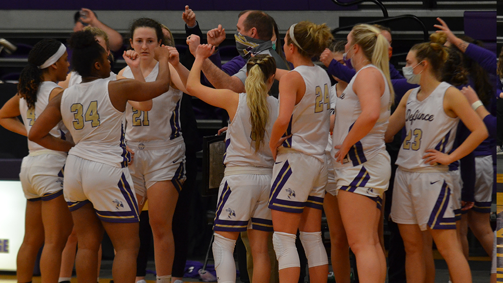 Women's basketball concludes the season with a loss at Anderson