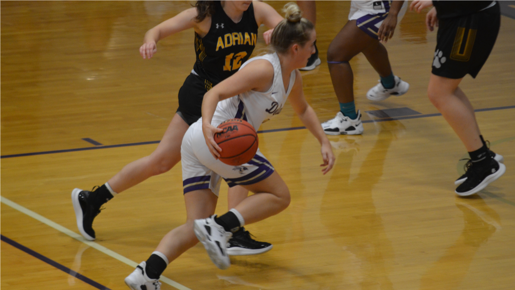 Women's Basketball slips in road match-up against Franklin
