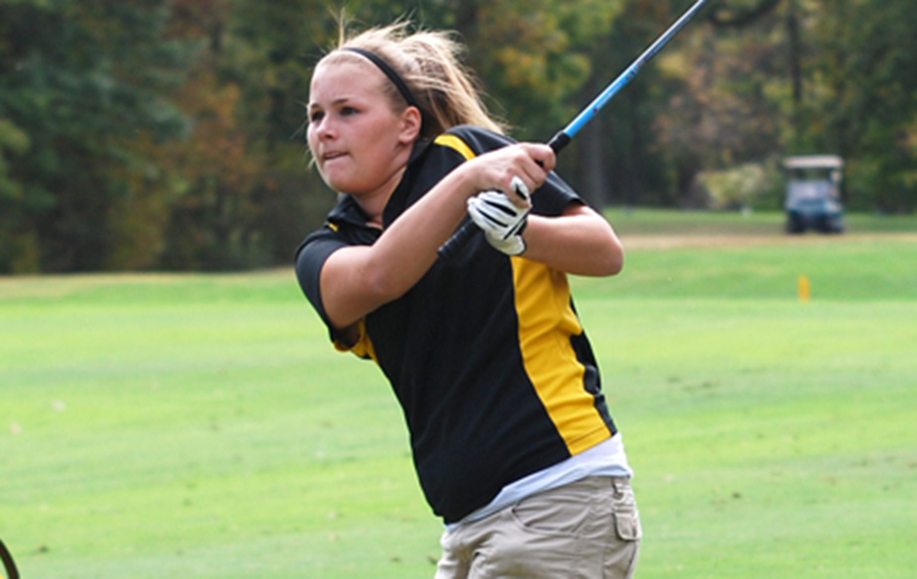 Lady Jackets Compete on the Links at the Capital Invitational