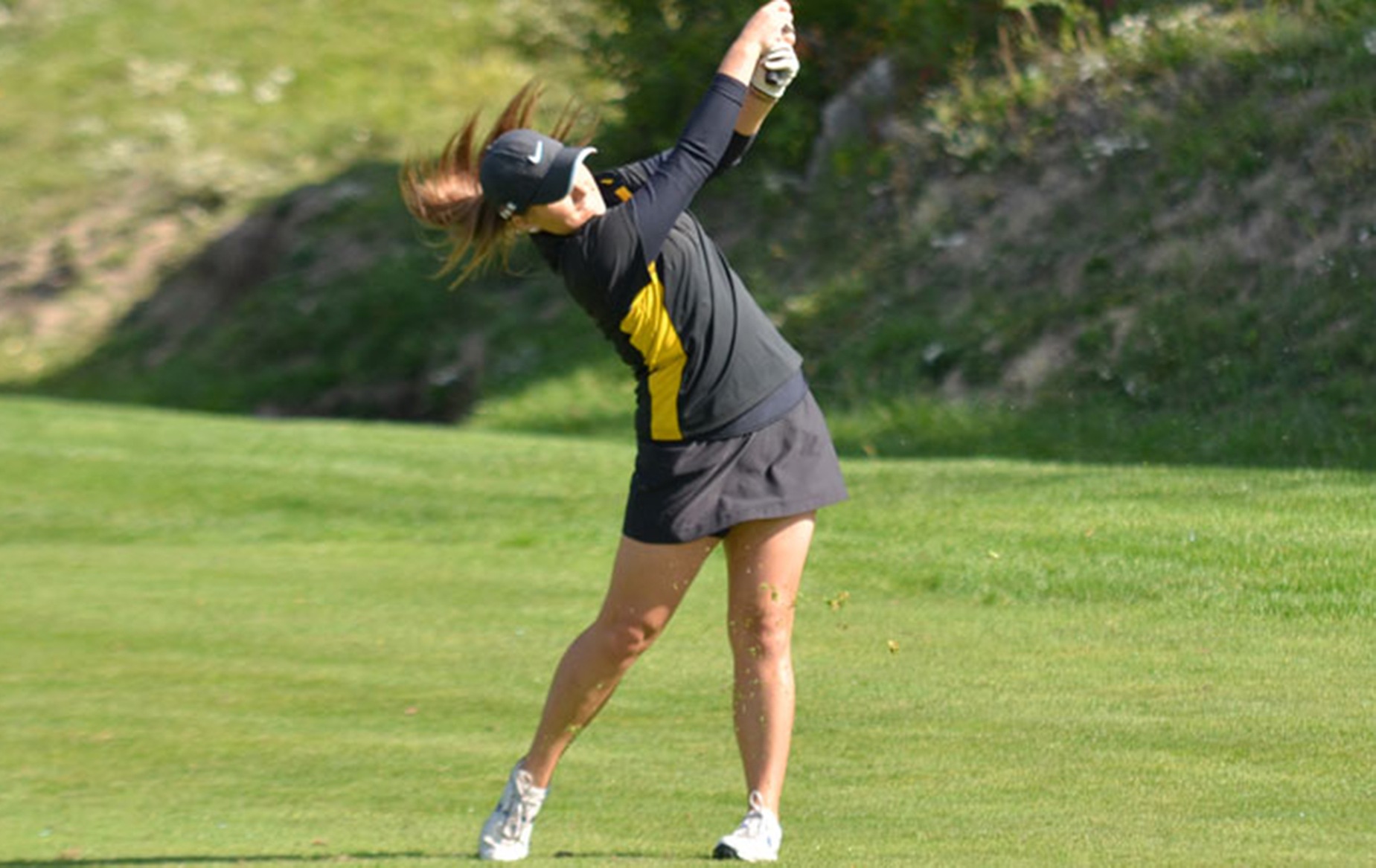 Westfall leads way for Lady Jackets at Anderson Invitational