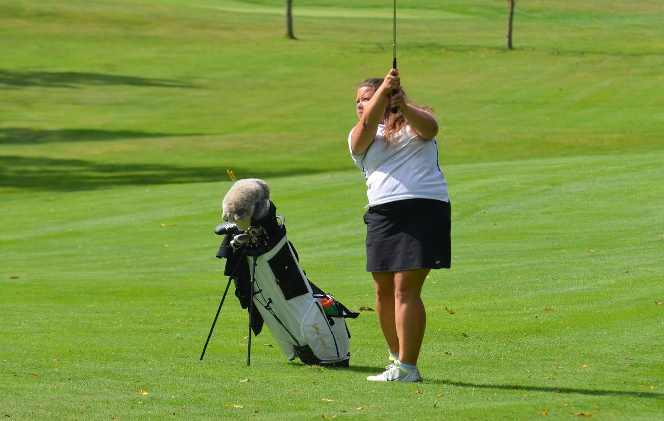 Women's Golf Post Strong Performance at Lourdes