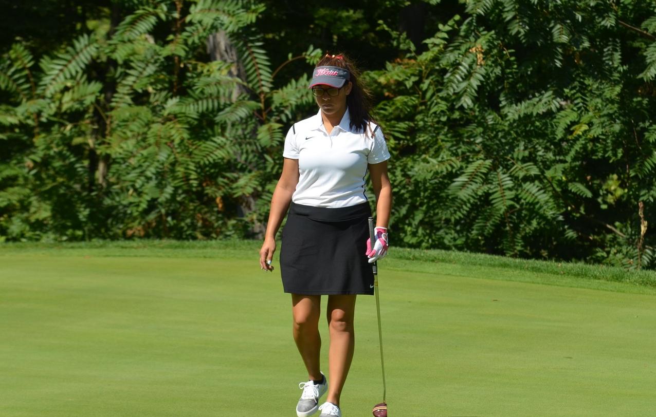 Women's Golf Takes Part in Labor Day Classic