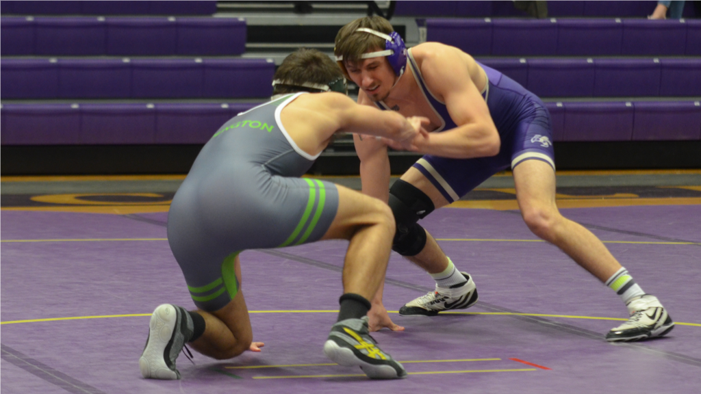 Wrestling drops road dual to OWU