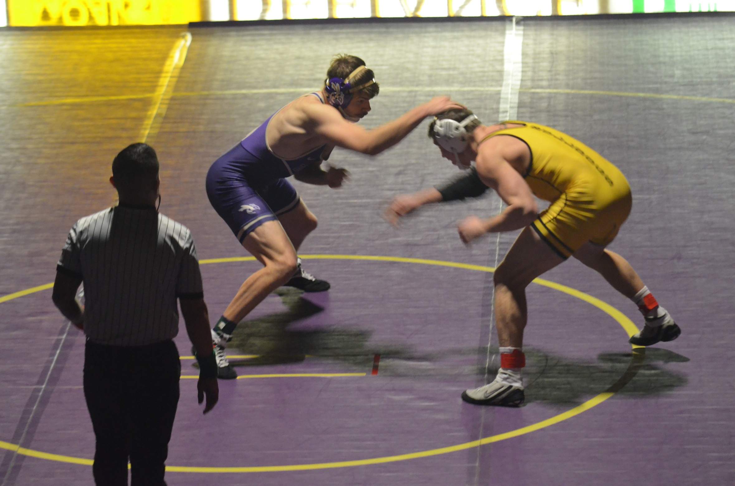 Wrestling wraps up weekend at Manchester's Spartan Mat Classic