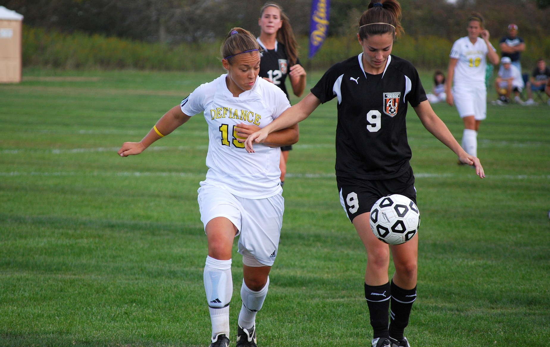 Jackets Open Up HCAC Play with 2-1 Victory Over Anderson