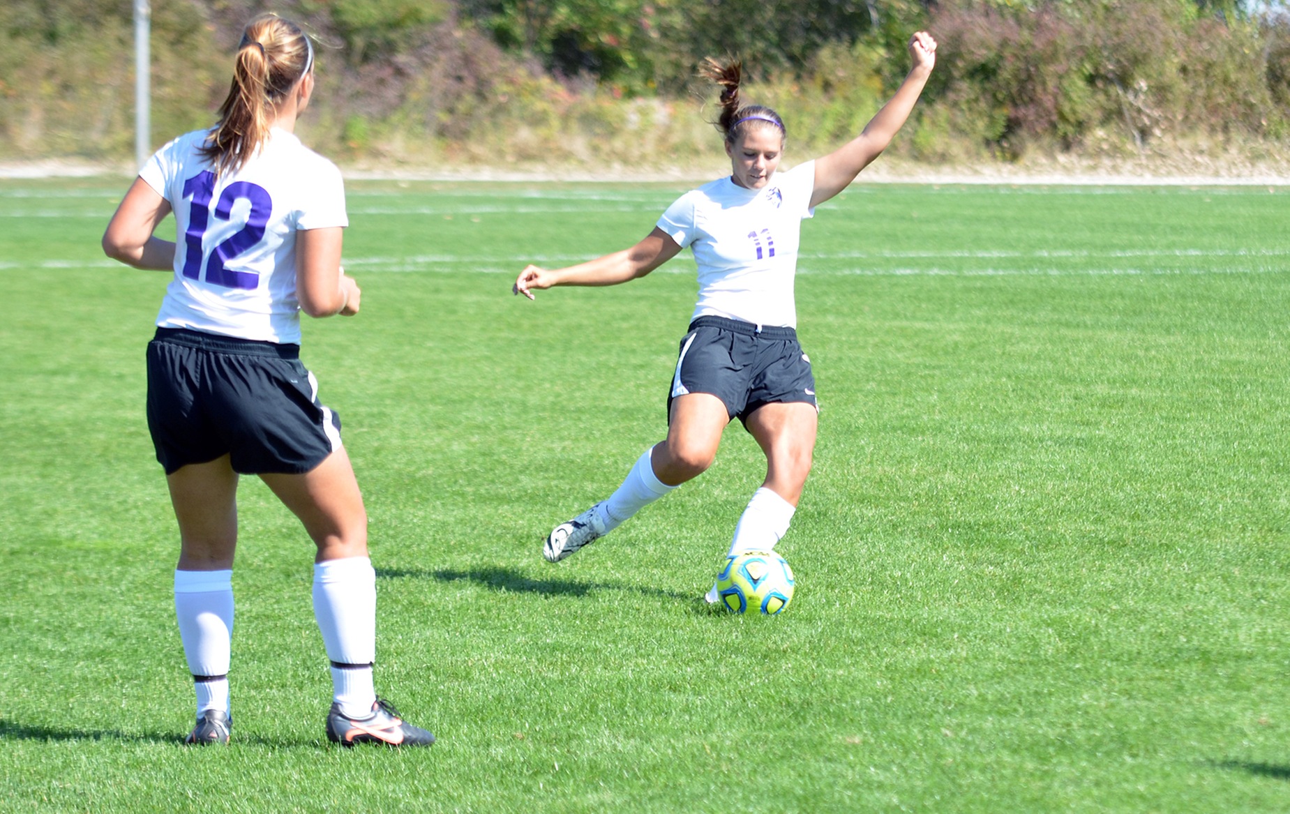 Women's soccer falls in conference opener to MSJ, 2-1