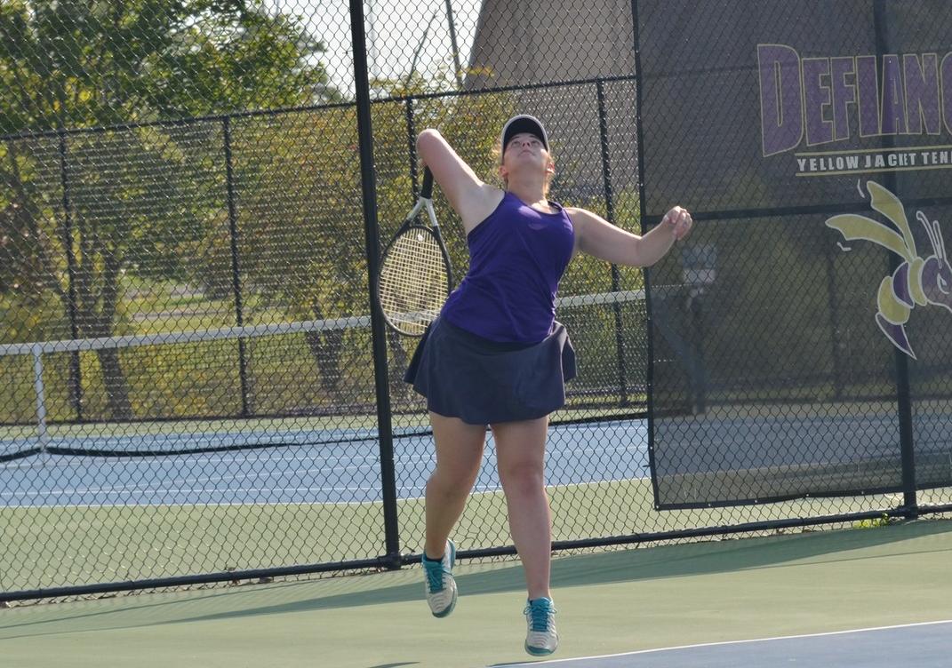Singles Success Leads to Victory in HCAC Contest