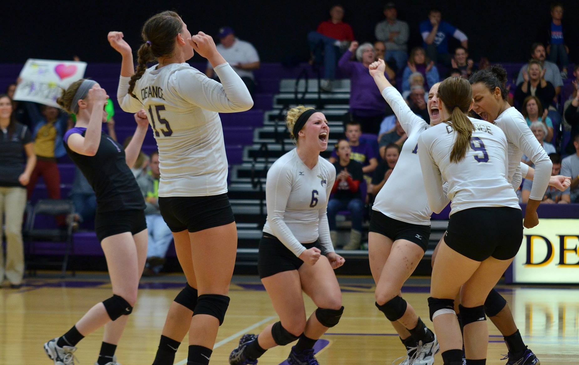 HCAC Coaches Select Lady Jacket Volleyball to Take Third