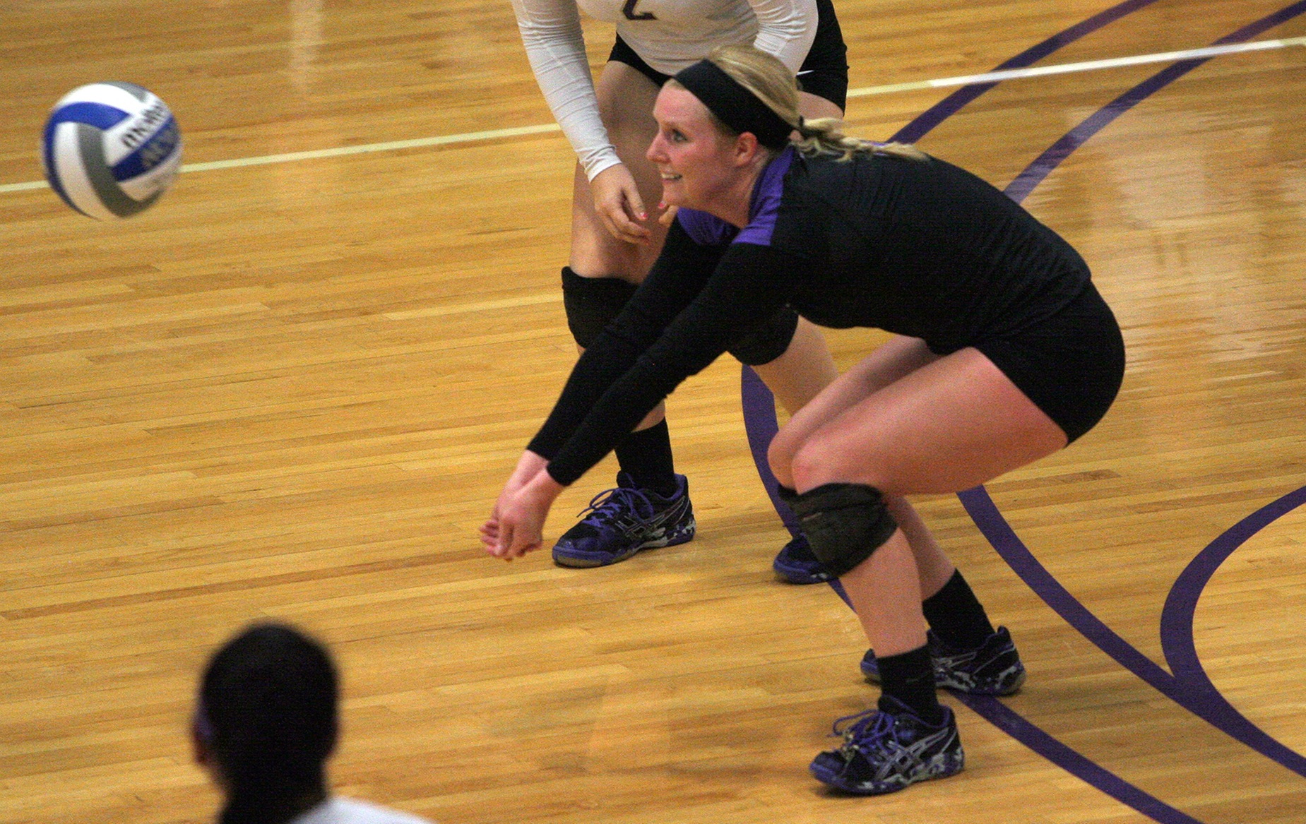 Volleyball Ends PSU-Behrend Invite With Pair of Losses