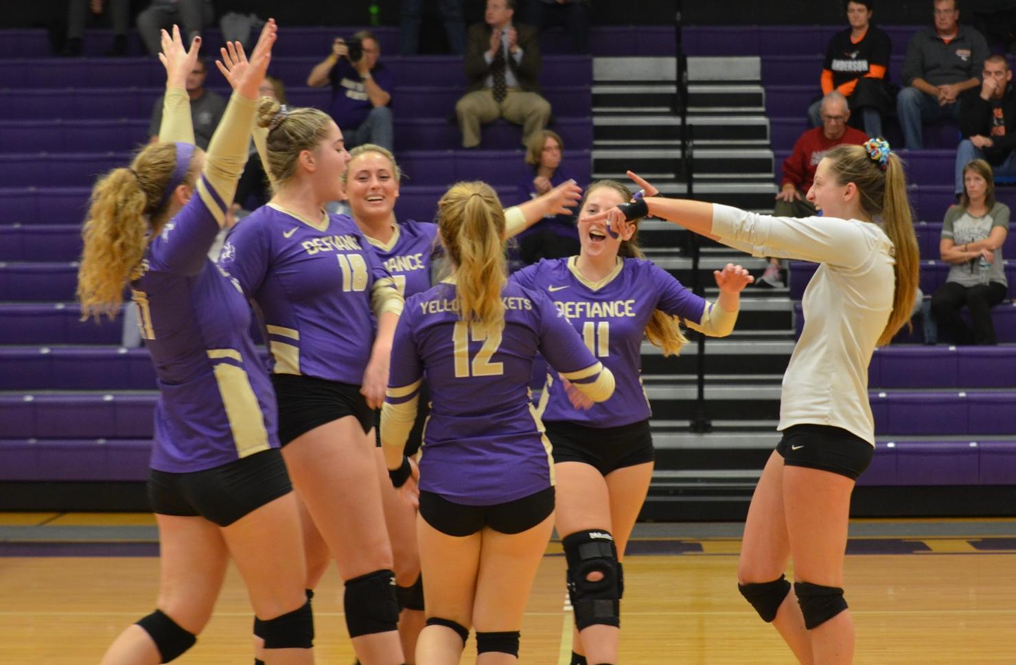Volleyball Sweeps Their Way to HCAC Victory