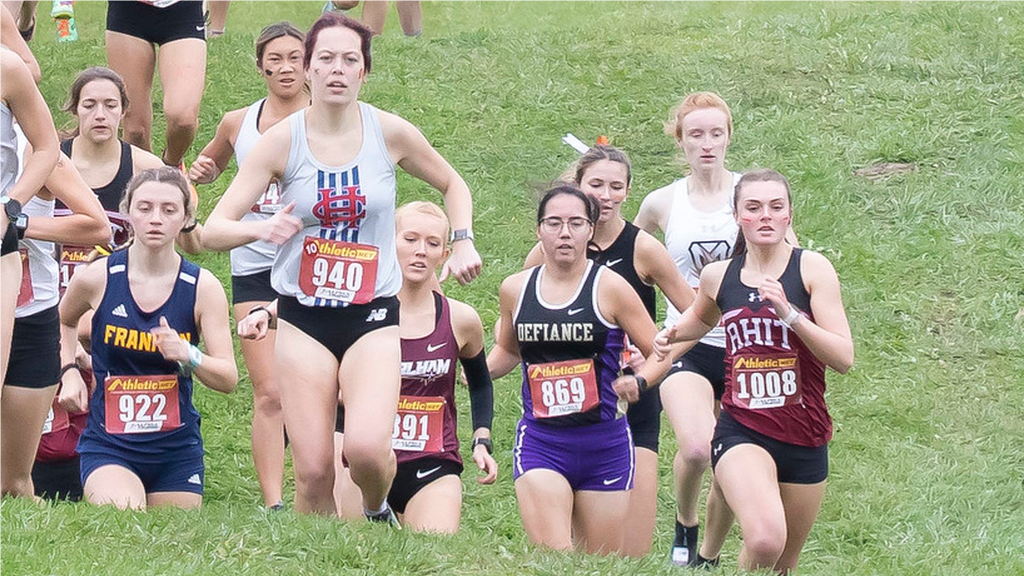 Cross country competes at HCAC Championships