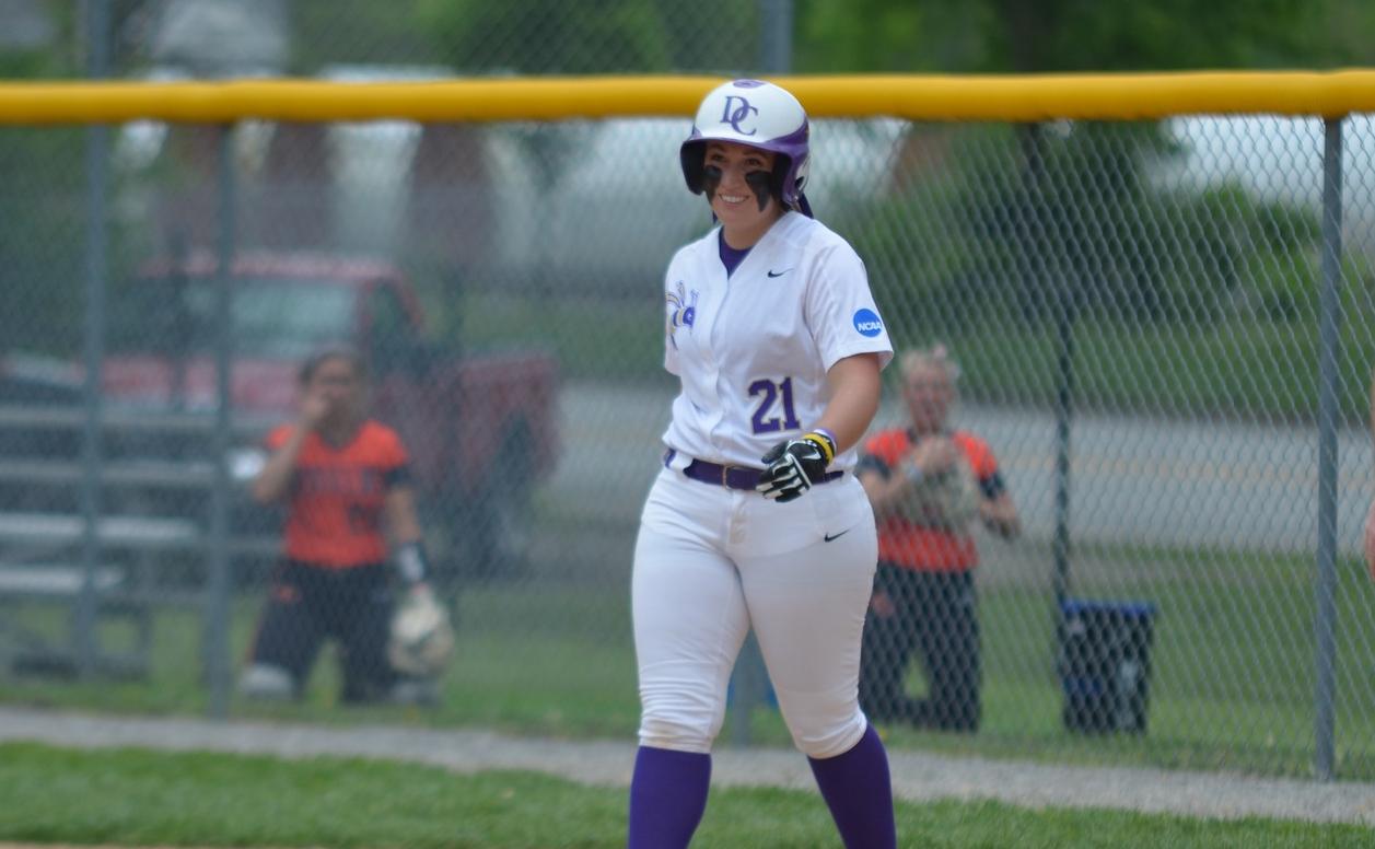 Softball Rallies to Advance to Day Two of the HCAC Tournament