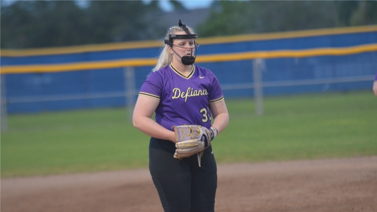 Alcorn throws gem, DC dominates Fontbonne as Yellow Jackets split final day in Florida